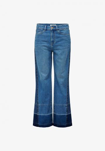 Клешеные джинсы