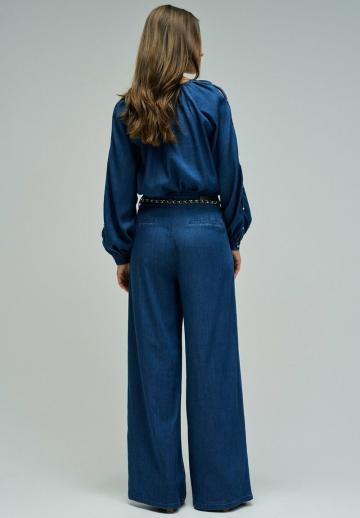 Свободные джинсы