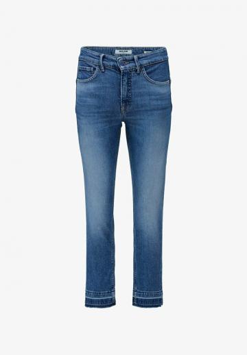 Короткие джинсы