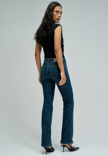 Клешеные брюки