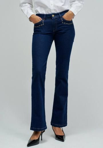 Клешеные брюки