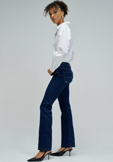 Клешеные брюки