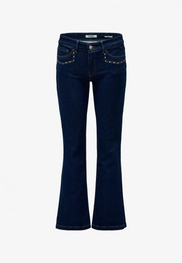 Клешеные брюки