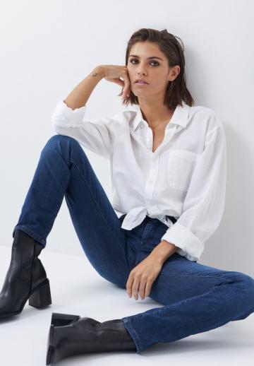 Прямые джинсы