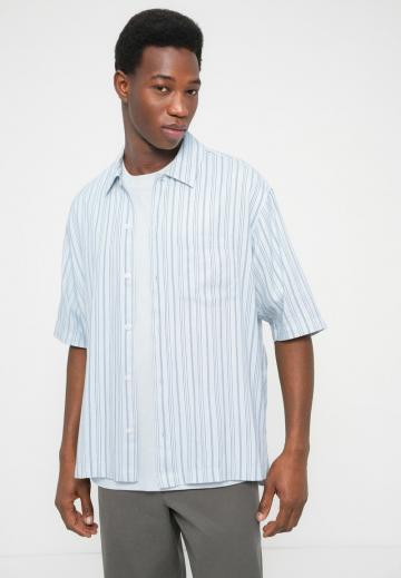 Рубашка с коротким рукавом