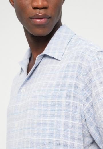 Рубашка с коротким рукавом