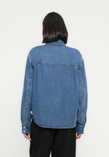 Джинсовая блузка