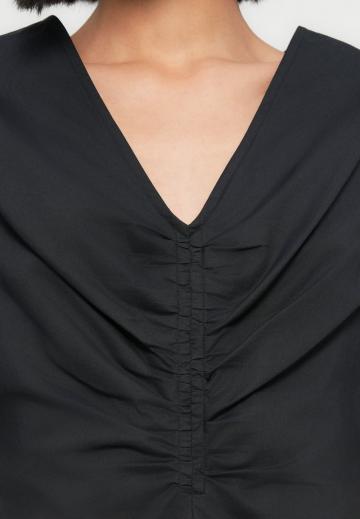 Короткое платье