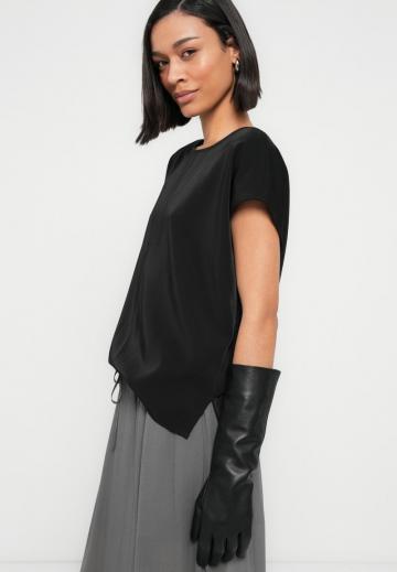 Атласная блузка