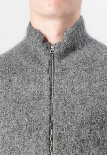 Вязаная кофта