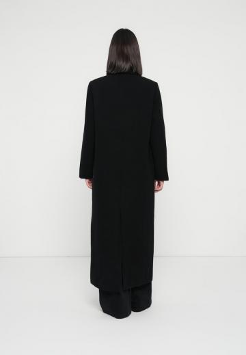 Шерстяное пальто