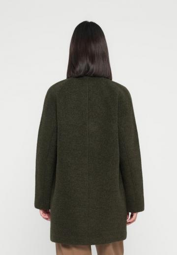 Шерстяное пальто