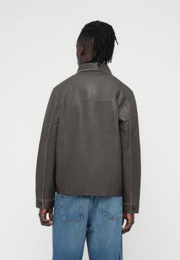 Кожаная куртка