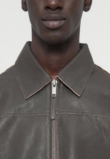 Кожаная куртка