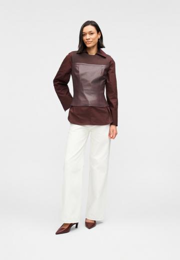 Блузка без рукавов