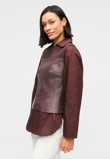 Блузка без рукавов