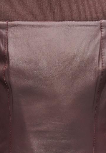 Блузка без рукавов