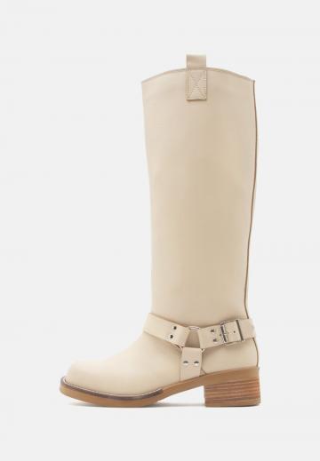 Ковбойские сапоги