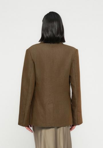 Длинный блейзер