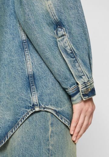 Джинсовая блузка