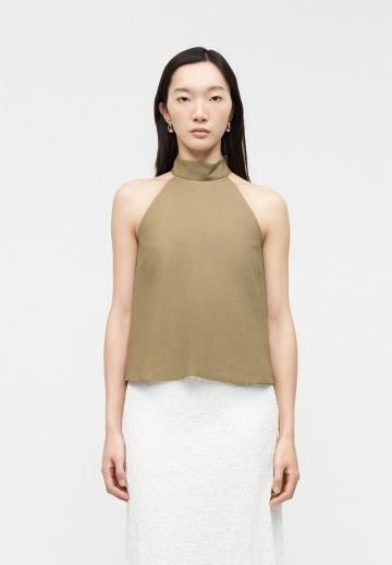 Блузка без рукавов