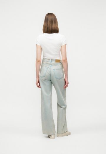 Свободные джинсы