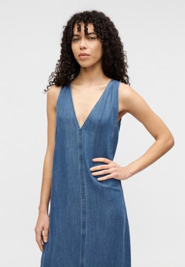 Джинсовое платье