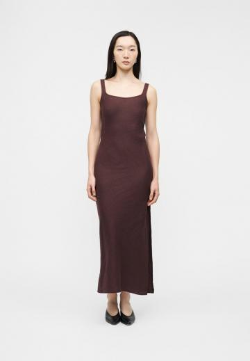 Длинное платье