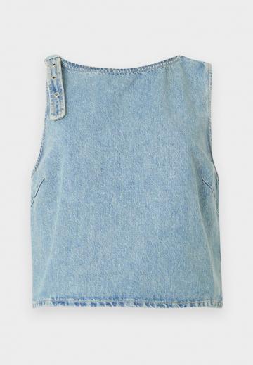 Джинсовая жилетка