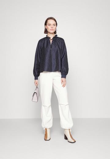 Широкие брюки