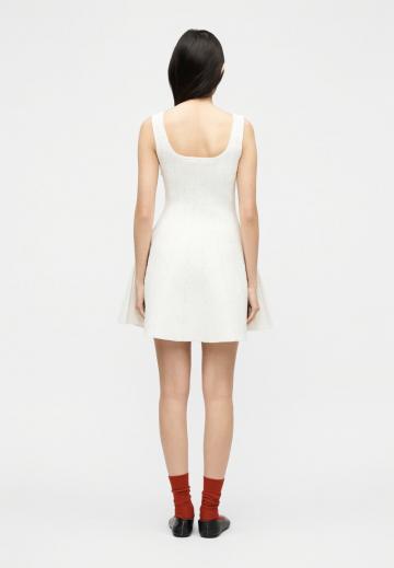 Короткое платье