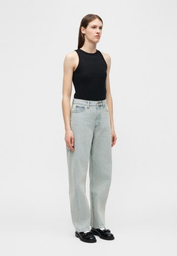 Джинсы бойфренда