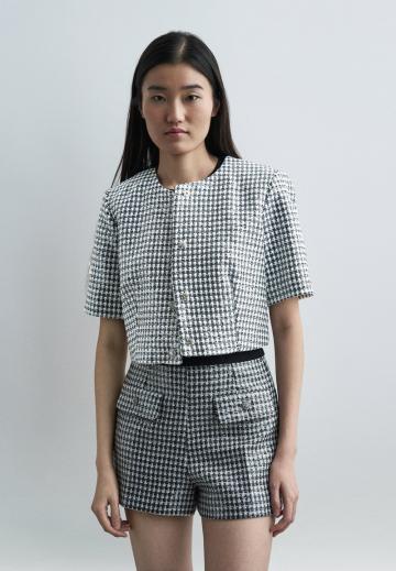 Короткий блейзер