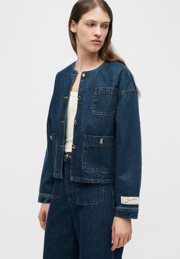Джинсовая куртка