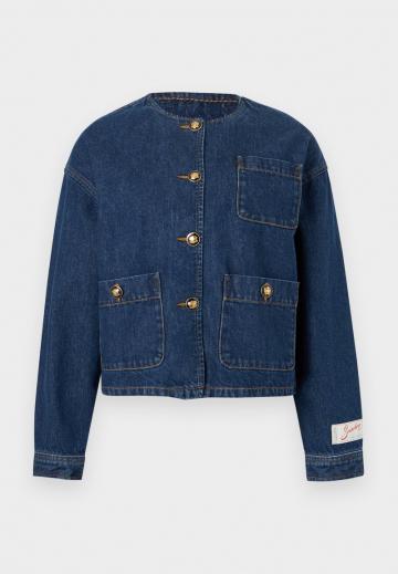 Джинсовая куртка