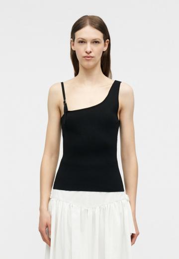 Топ на бретельках