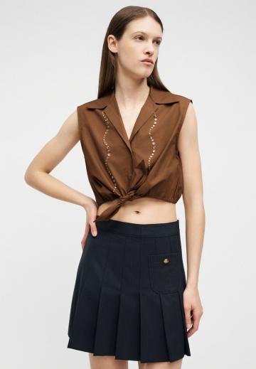 Блузка без рукавов