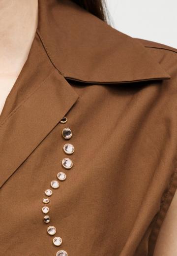 Блузка без рукавов