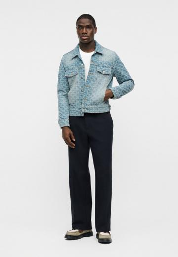 Джинсовая куртка