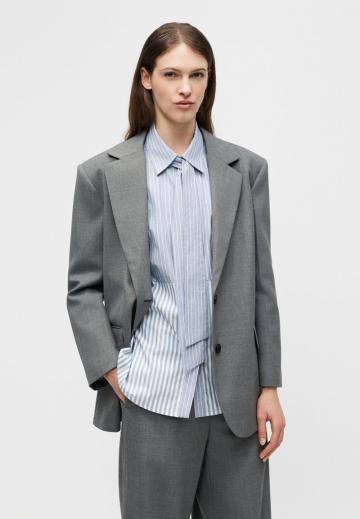 Длинный блейзер