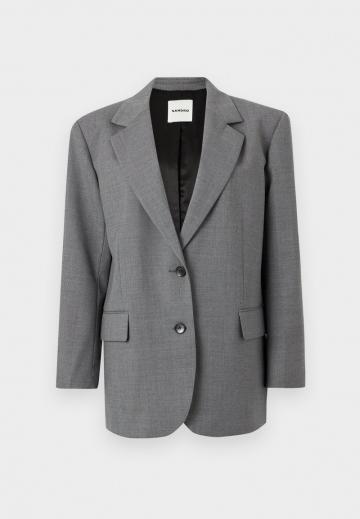 Длинный блейзер