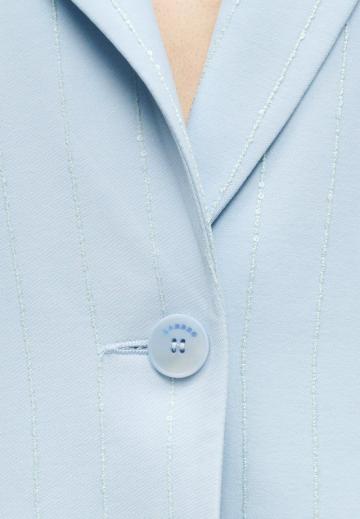 Короткое пальто