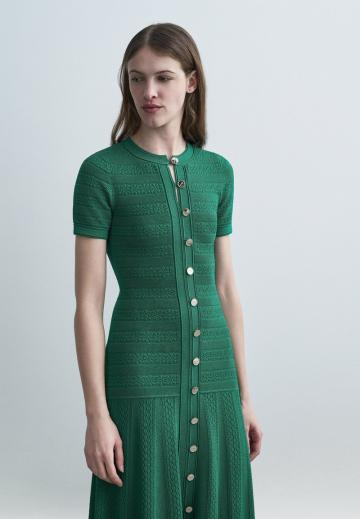 Вязаное платье