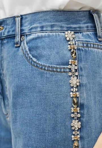 Джинсы бойфренда