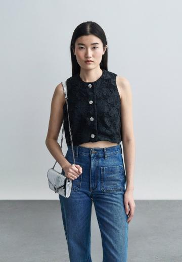 Короткая куртка