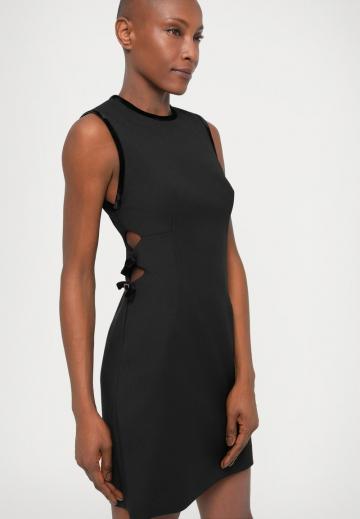 Коктейльное платье