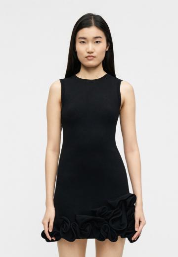 Короткое платье