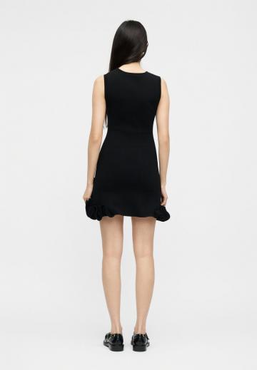 Короткое платье