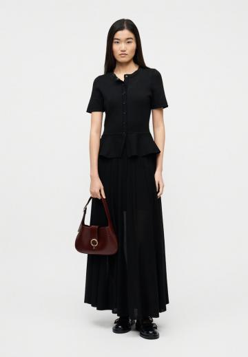 Вязаное платье