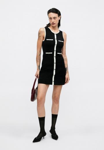 Вязаное платье